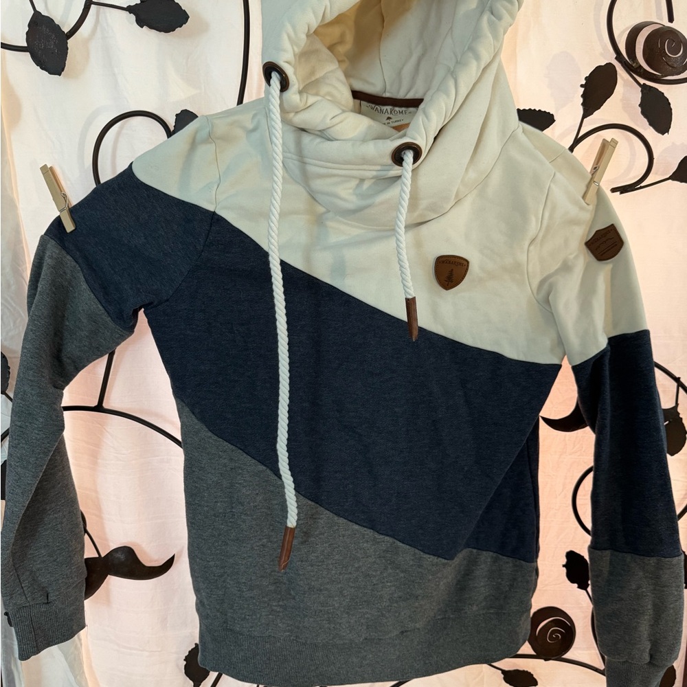 Wanakome Cream Hoodie with Leather Patch
